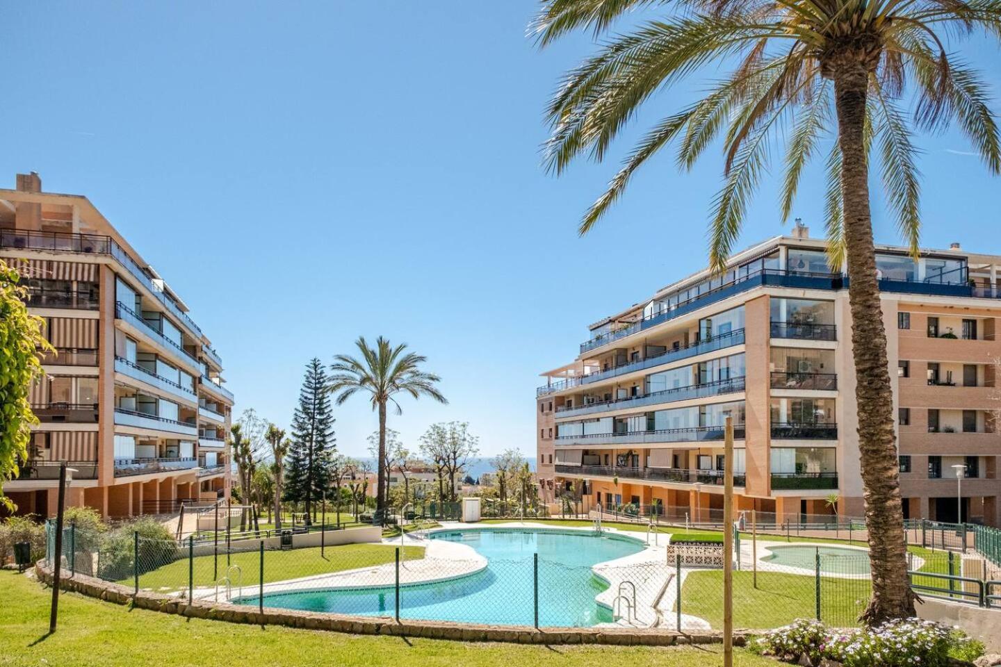 Hevres Playa Torremolinos Apartment Exterior photo